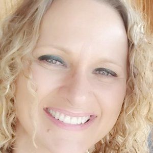 Meet your Posher, Shelly